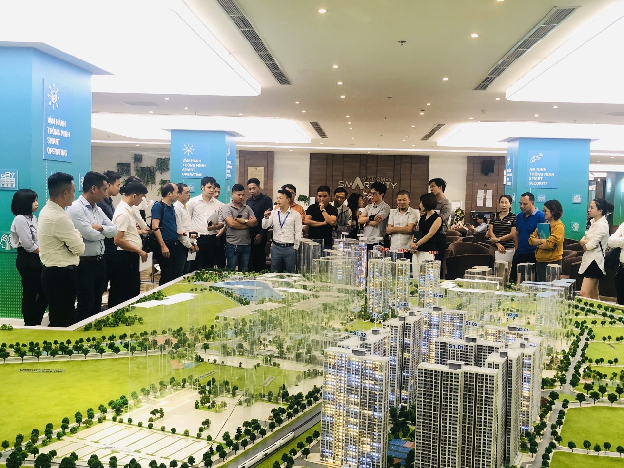 Hành nghề môi giới bất động sản phải có chứng chỉ